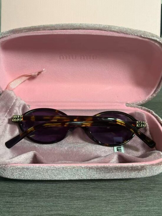 Miu Miu glasses main image 6